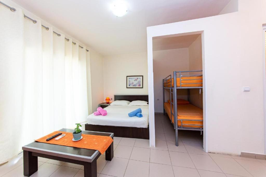 Intea Hotel Голем Экстерьер фото
